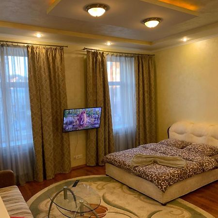 Apartment Miskevycha 利沃夫 外观 照片