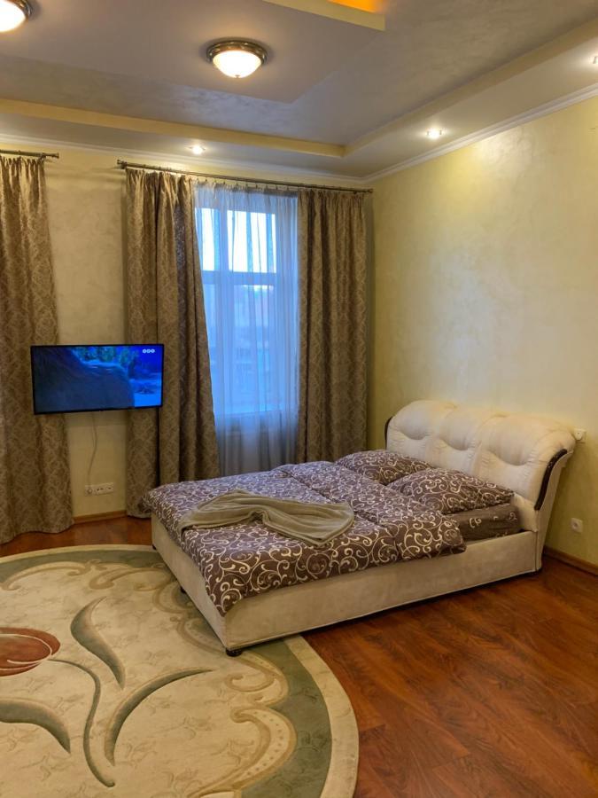 Apartment Miskevycha 利沃夫 外观 照片